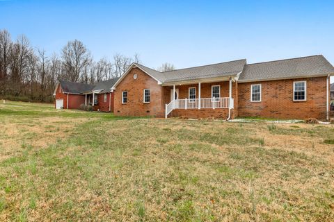 458 Robins Trl Westmoreland TN 37186