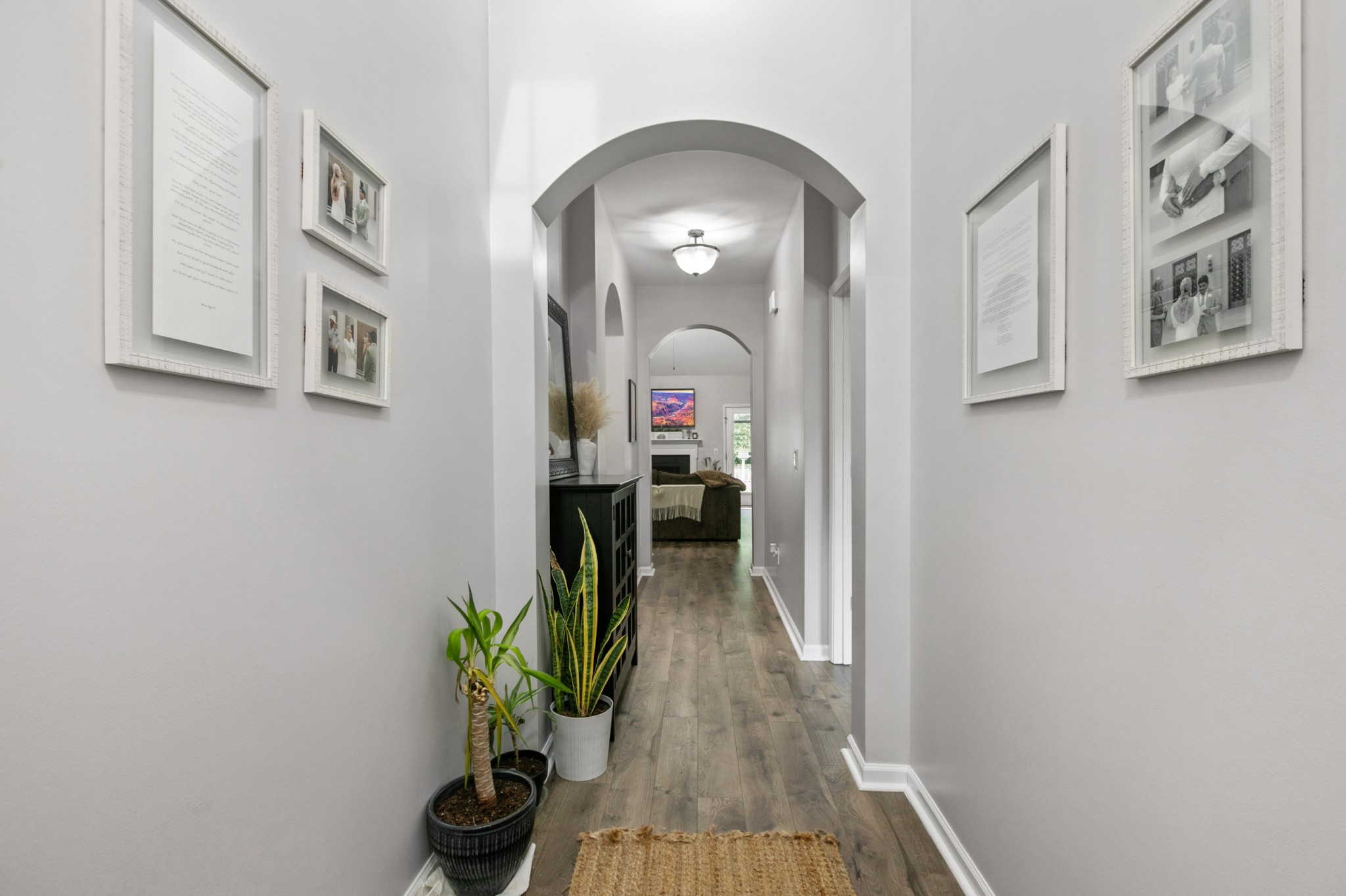 4224 Longfellow Dr