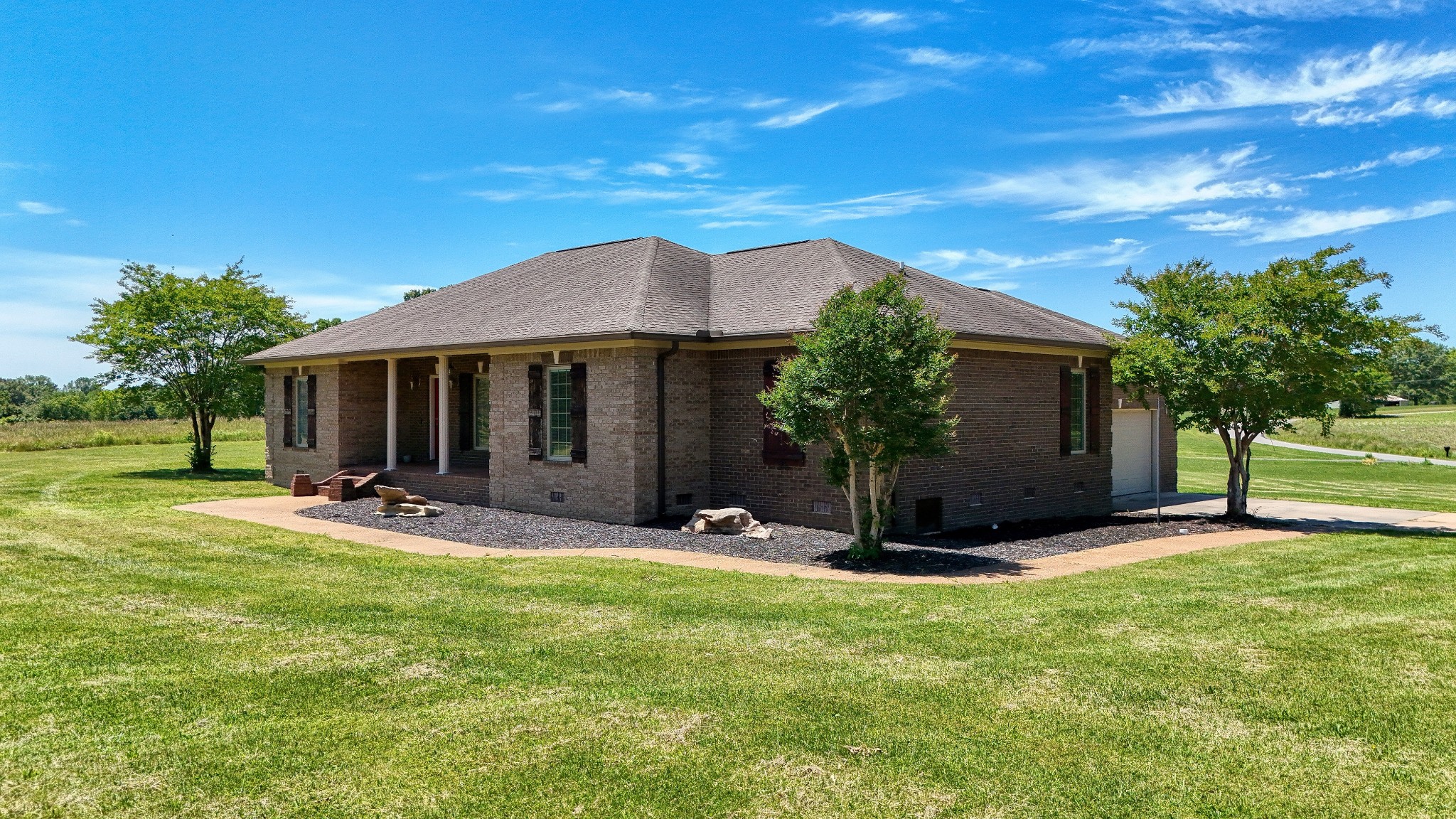 75 Crum Rd