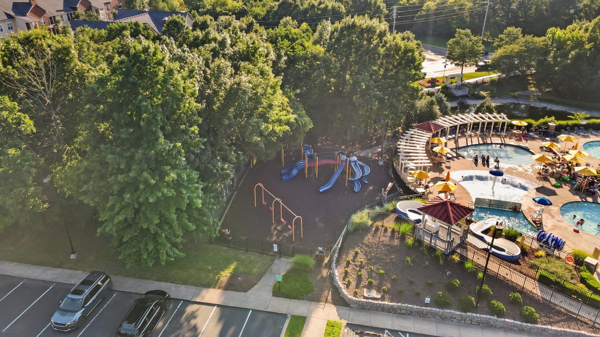 1042 Bradford Park Rd