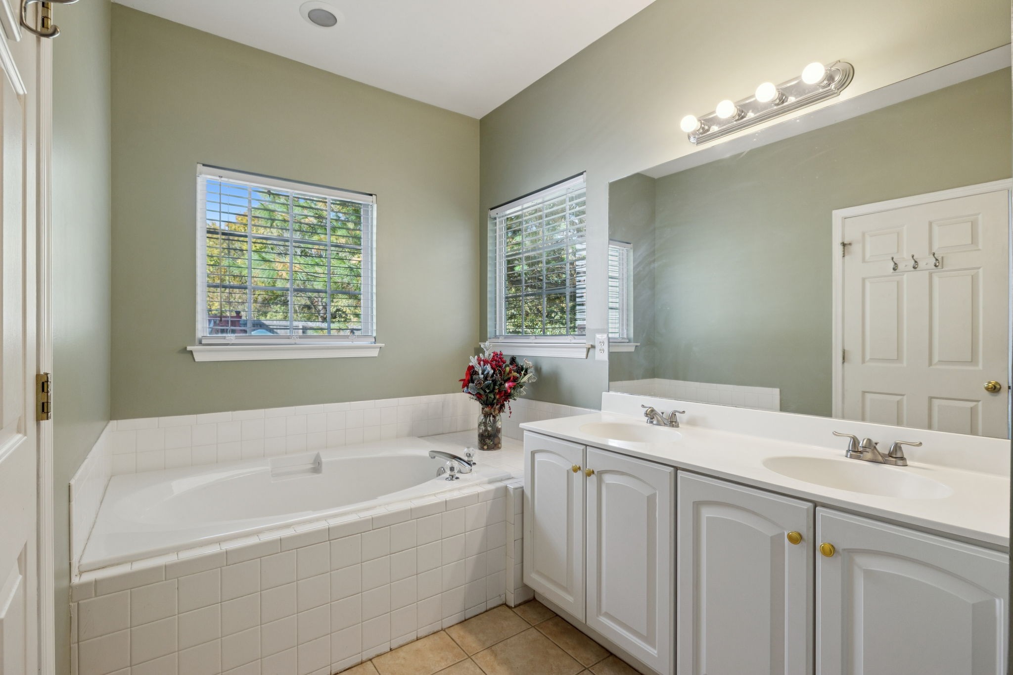 1248 Brentwood Highlands Dr