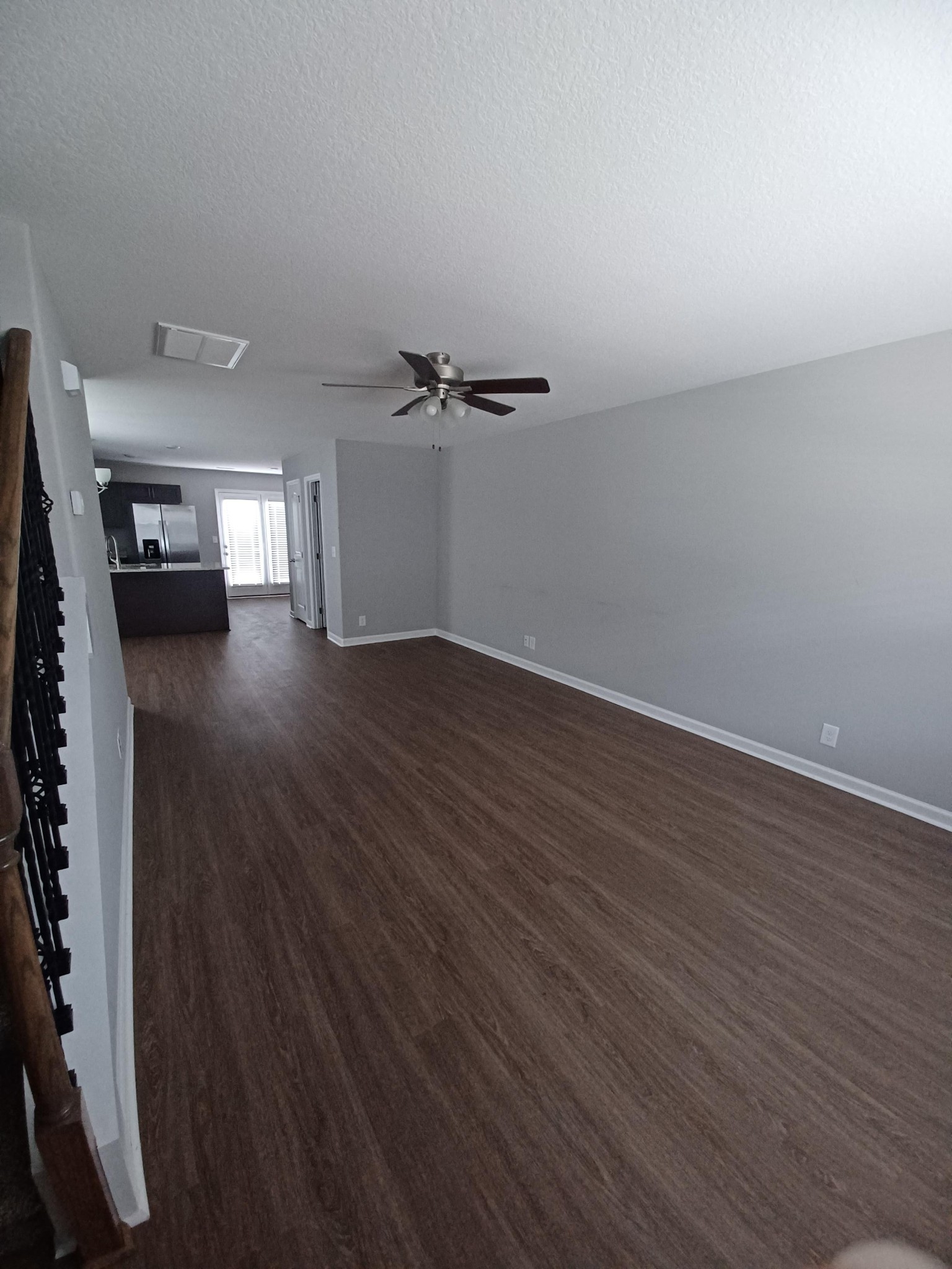 218 Woodland Valley Ln