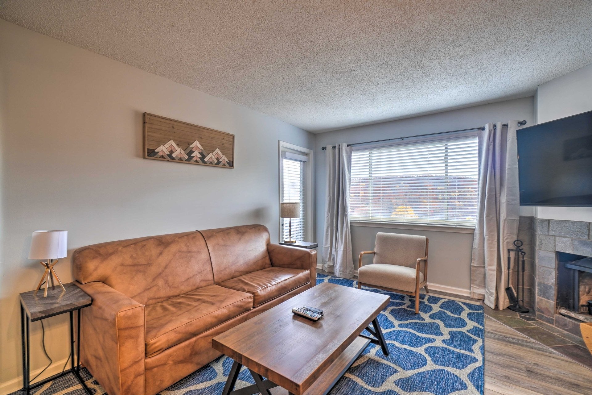 1380 Ski View Dr 3204