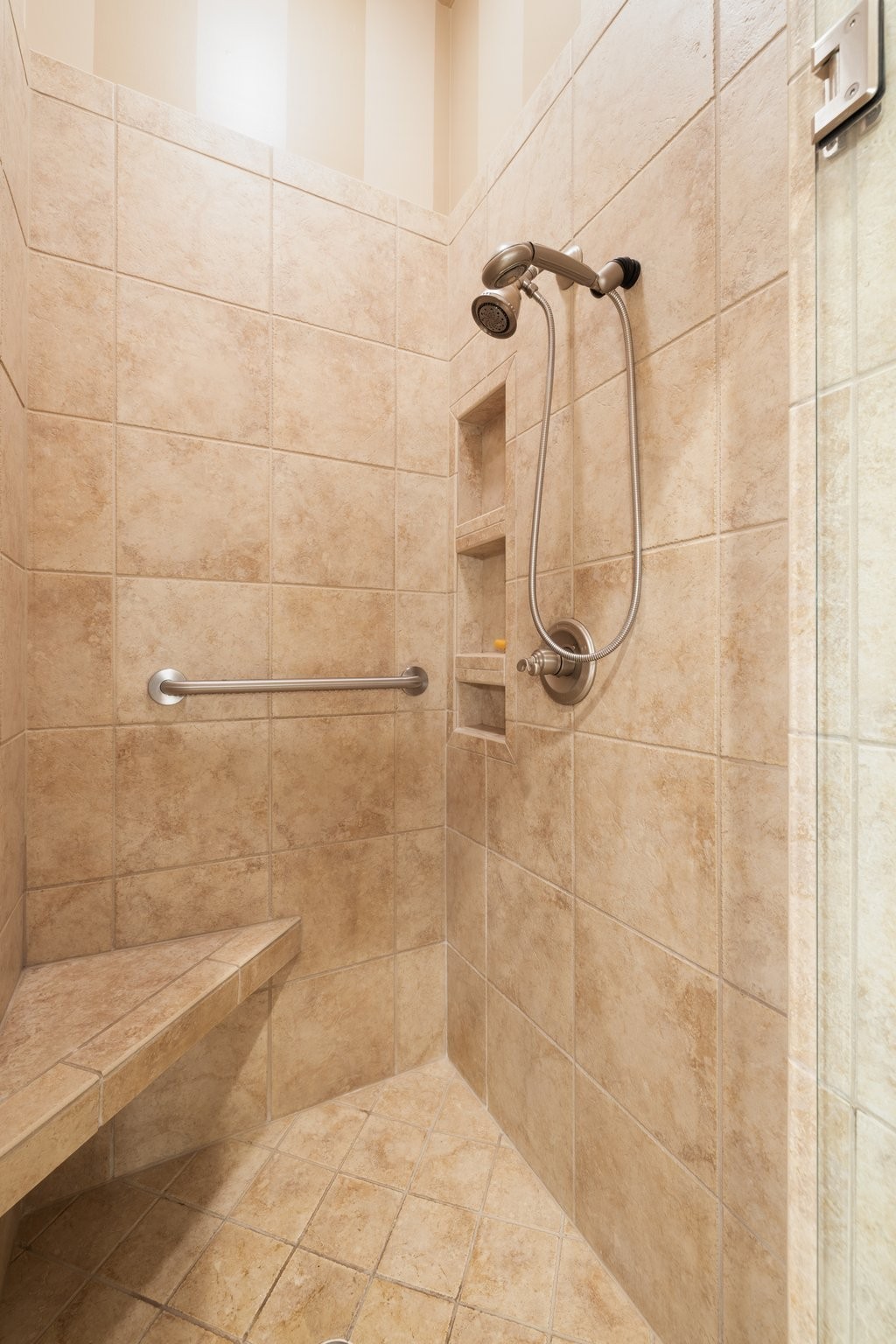 Brentwood, Tennessee 37027, United States, 4 Bedrooms Bedrooms, ,5 BathroomsBathrooms,Residential,Active,168597