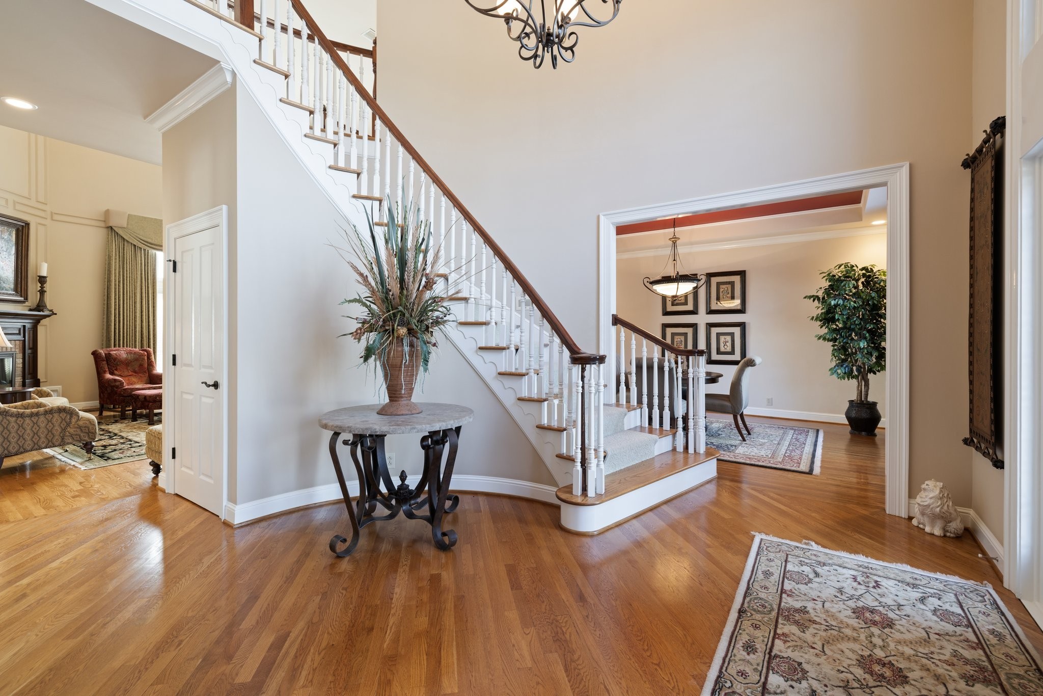 Brentwood, Tennessee 37027, United States, 4 Bedrooms Bedrooms, ,5 BathroomsBathrooms,Residential,Active,168597