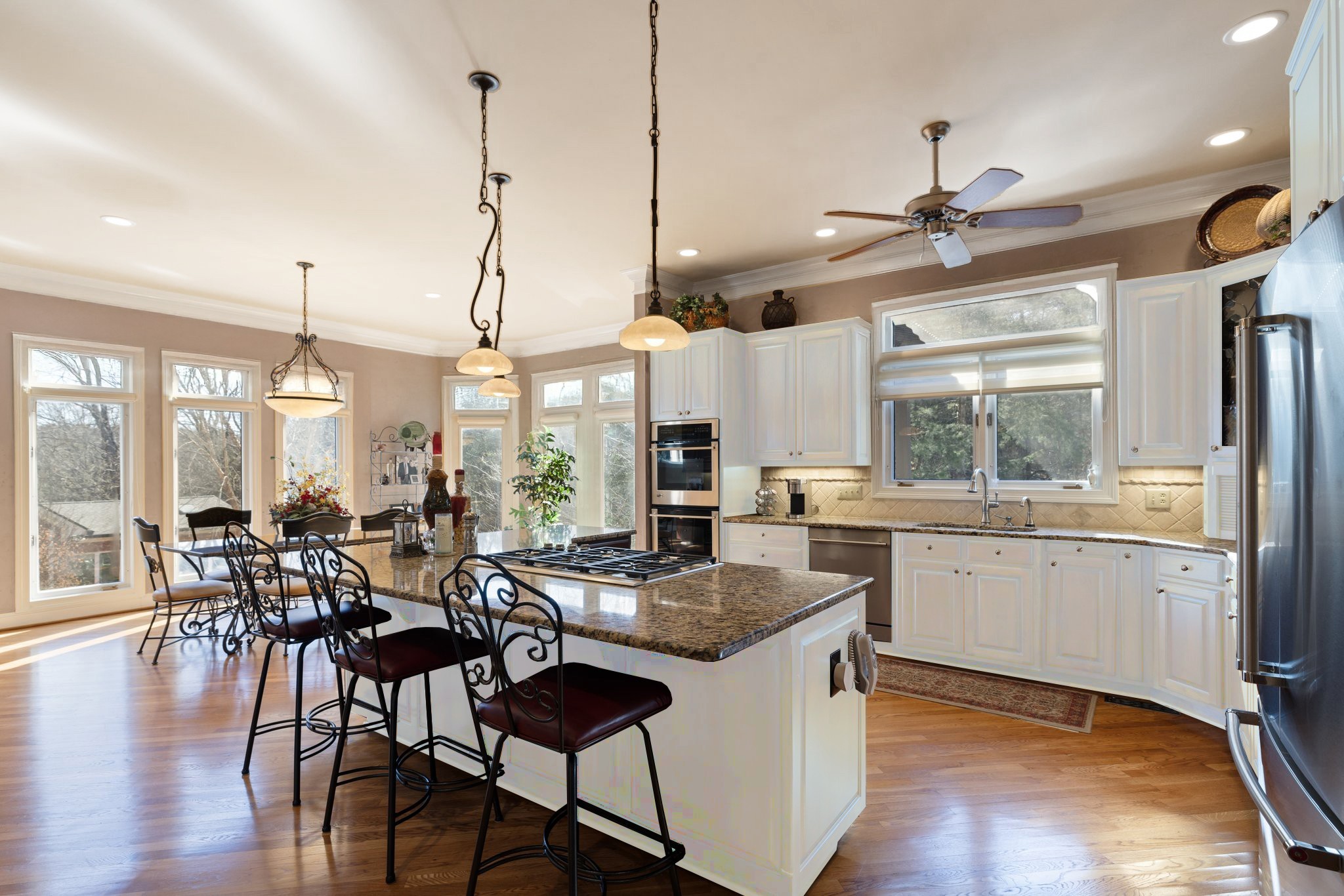 Brentwood, Tennessee 37027, United States, 4 Bedrooms Bedrooms, ,5 BathroomsBathrooms,Residential,Active,168597