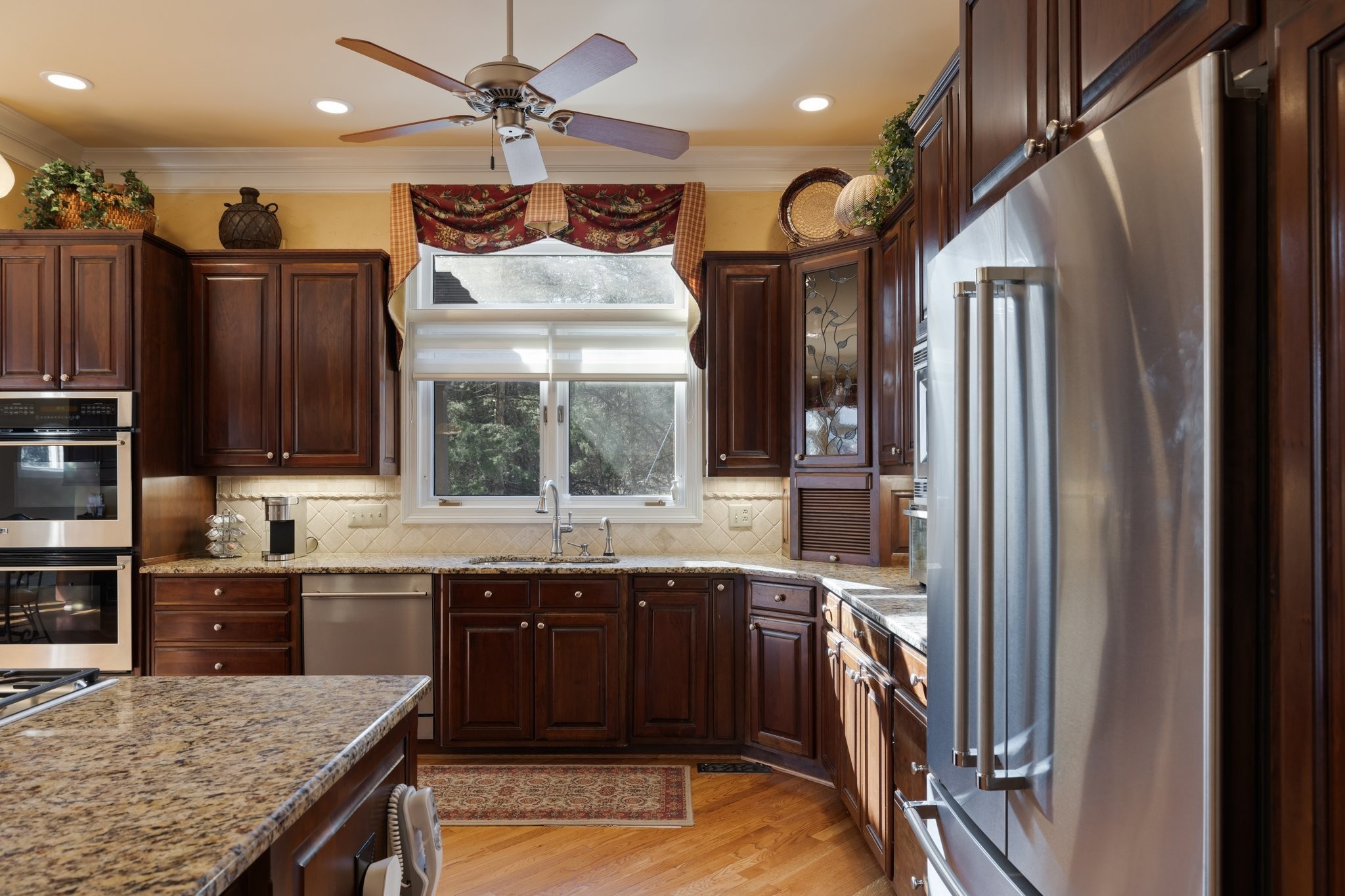 Brentwood, Tennessee 37027, United States, 4 Bedrooms Bedrooms, ,5 BathroomsBathrooms,Residential,Active,168597