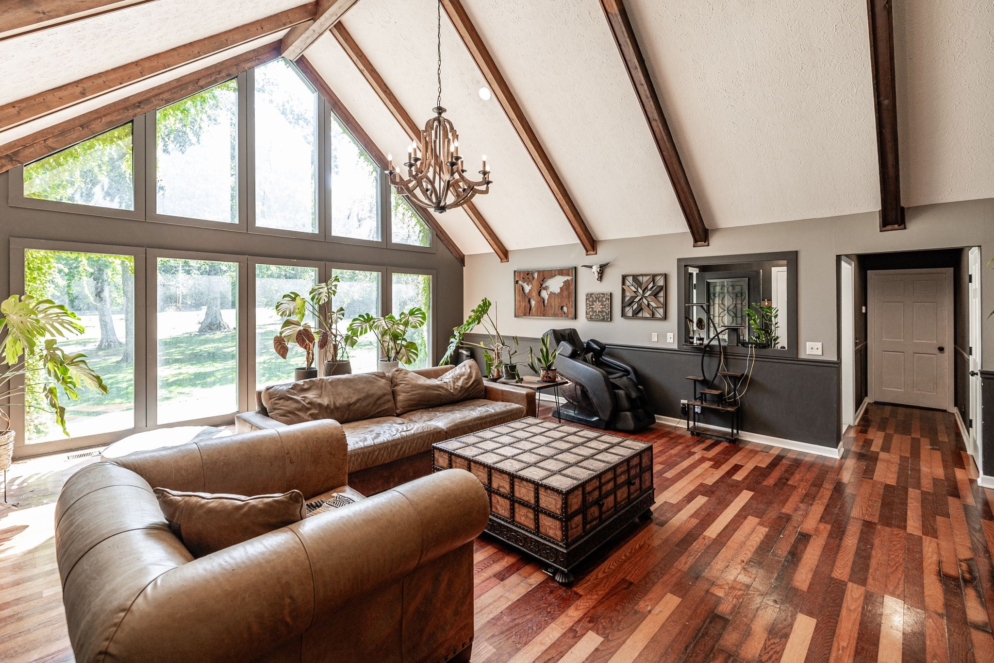 559 Forest Retreat Rd