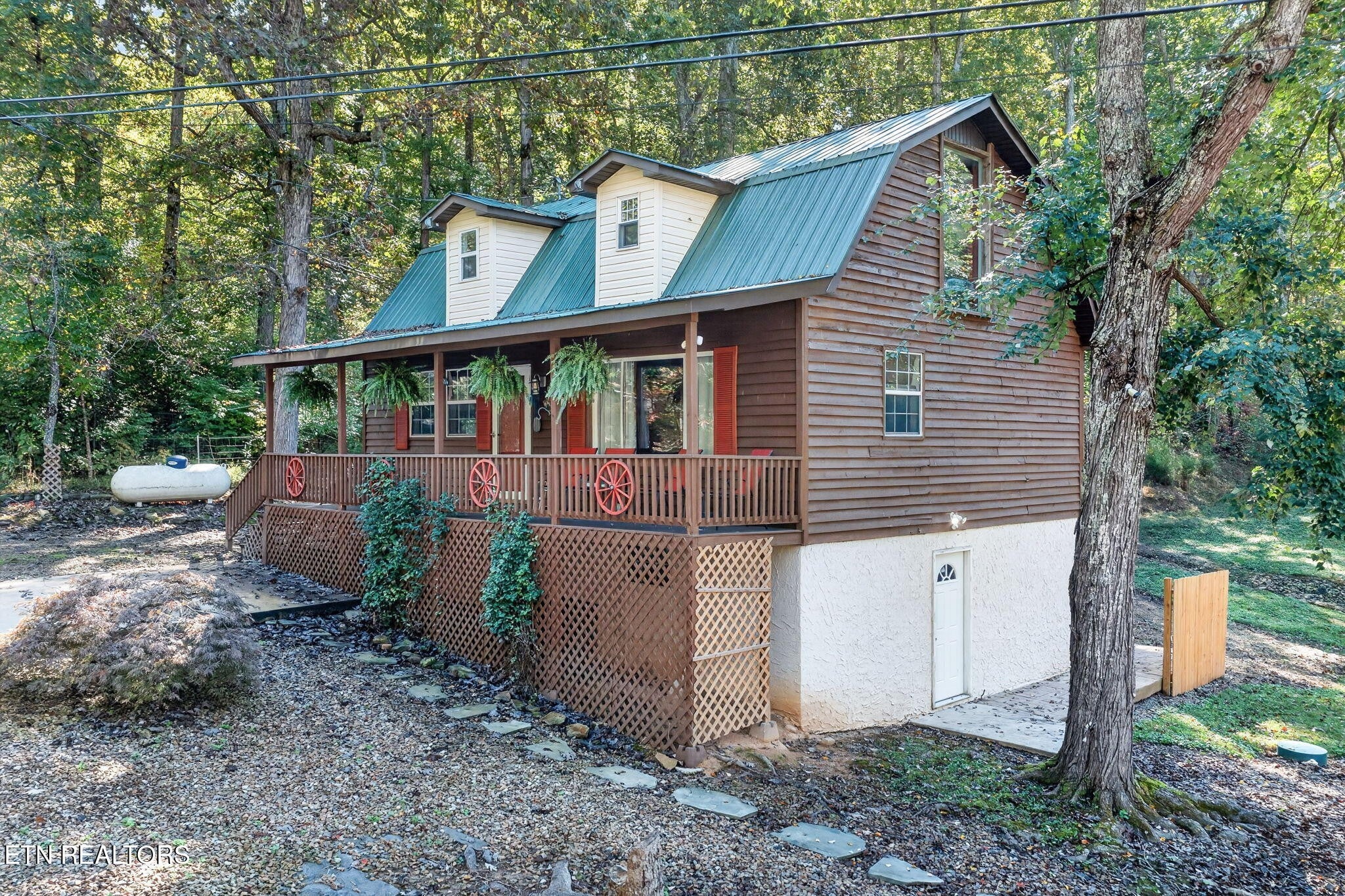 279 Siever Rd