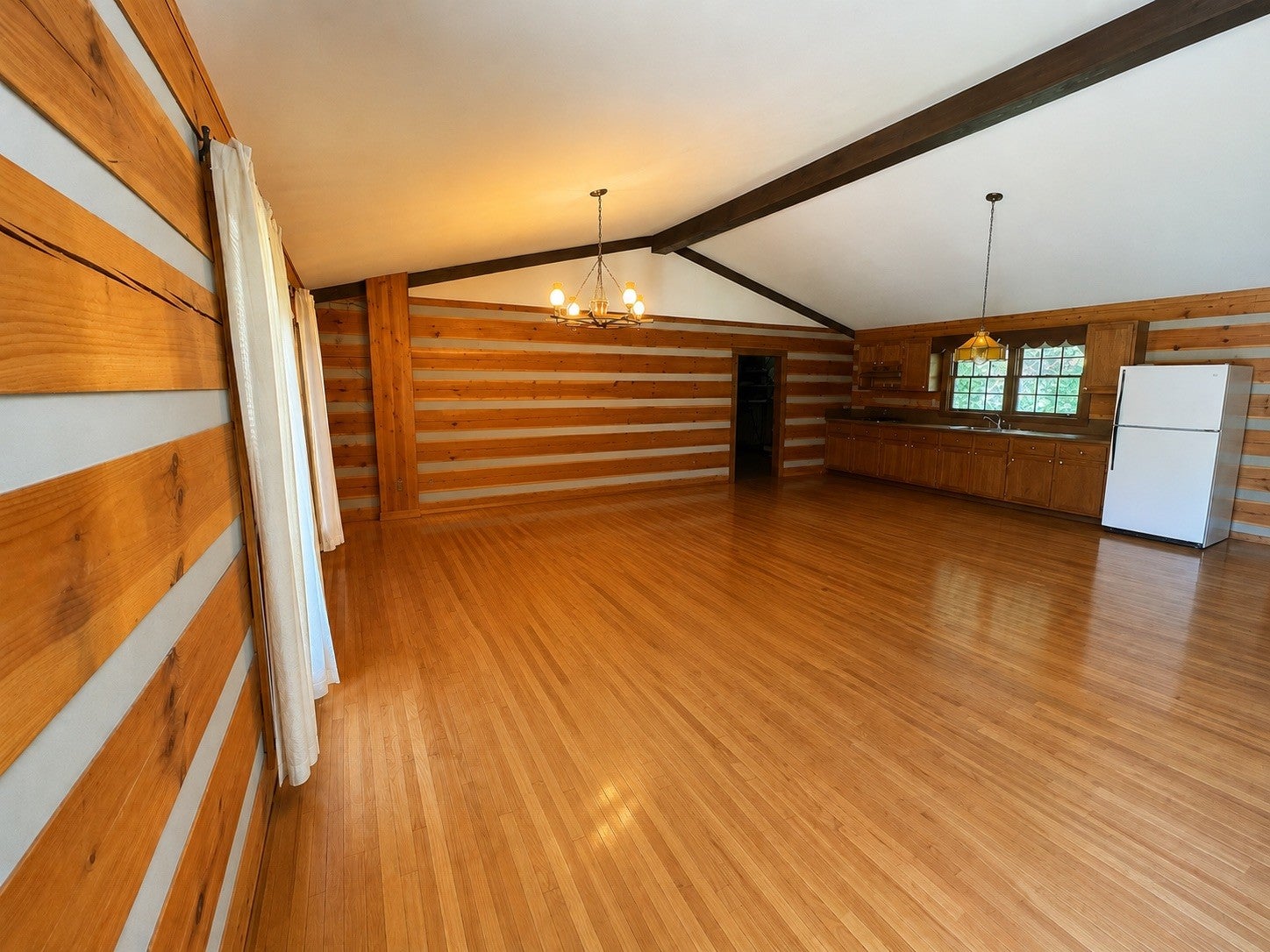 312 Grand View Dr