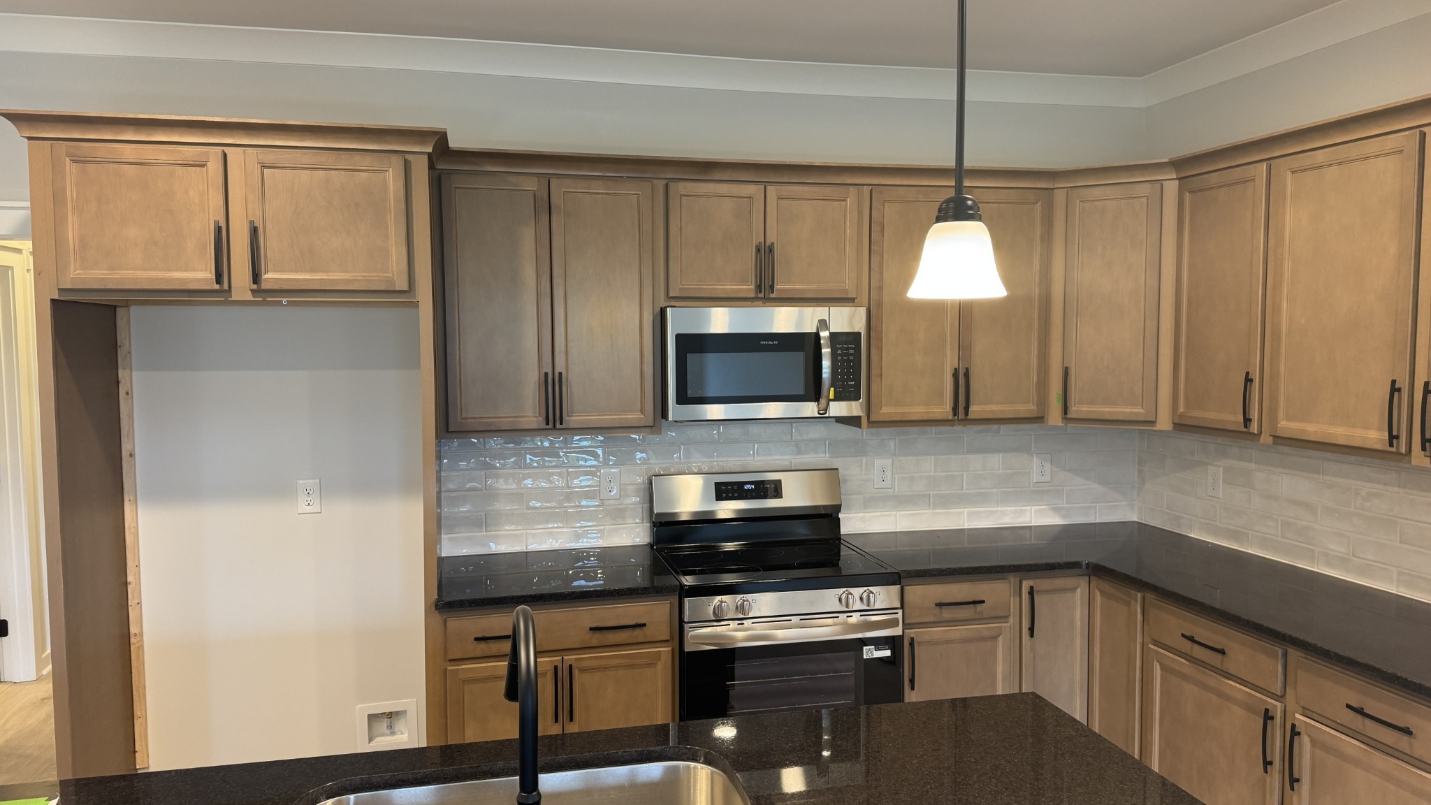 470 W Foxrun