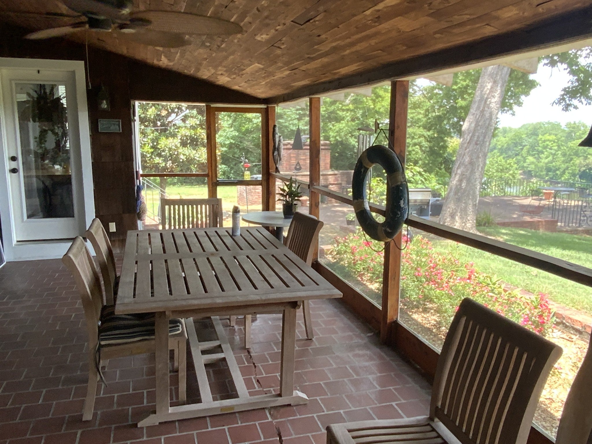 3-bed home for sale in Nashville, TN 37216, 4414 Brush Hill Rd 4414 Brush Hill Rd, Nashville TN 37216 3-bed home, photo 5 of 36