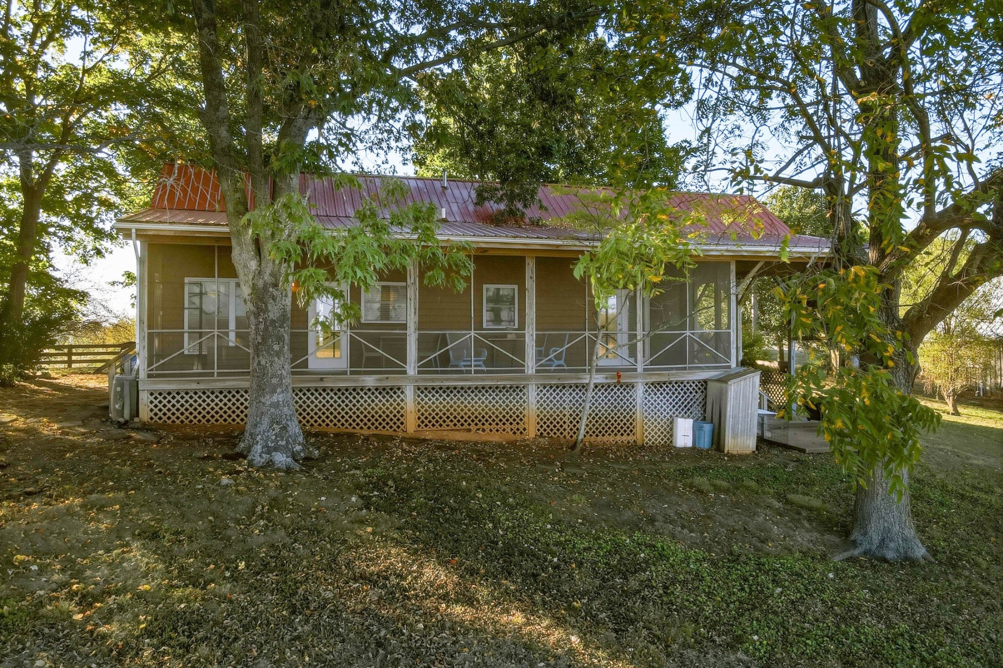 1590 Temperance Rd