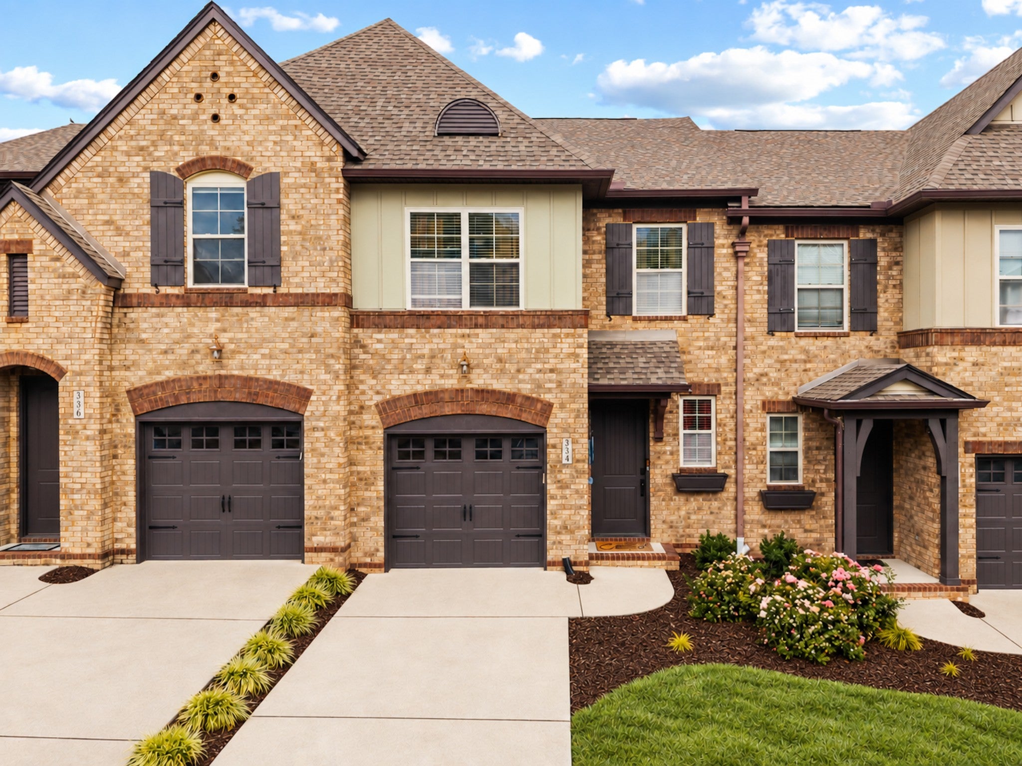 334 Windgrove Ter