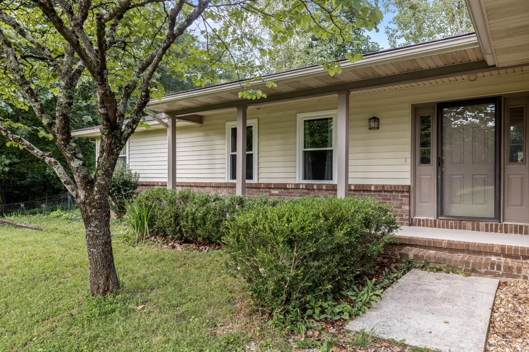 1824 Jackson Point Road
