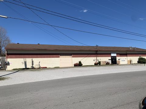 2019 S Main St Columbia TN 38401