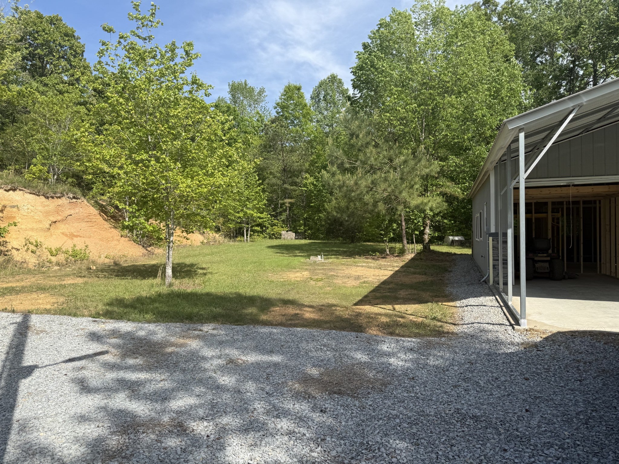 3412 Dogwood Rd