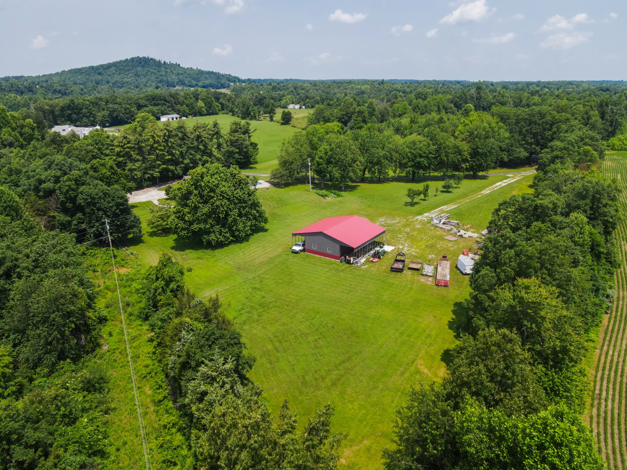 933 Airport Rd
