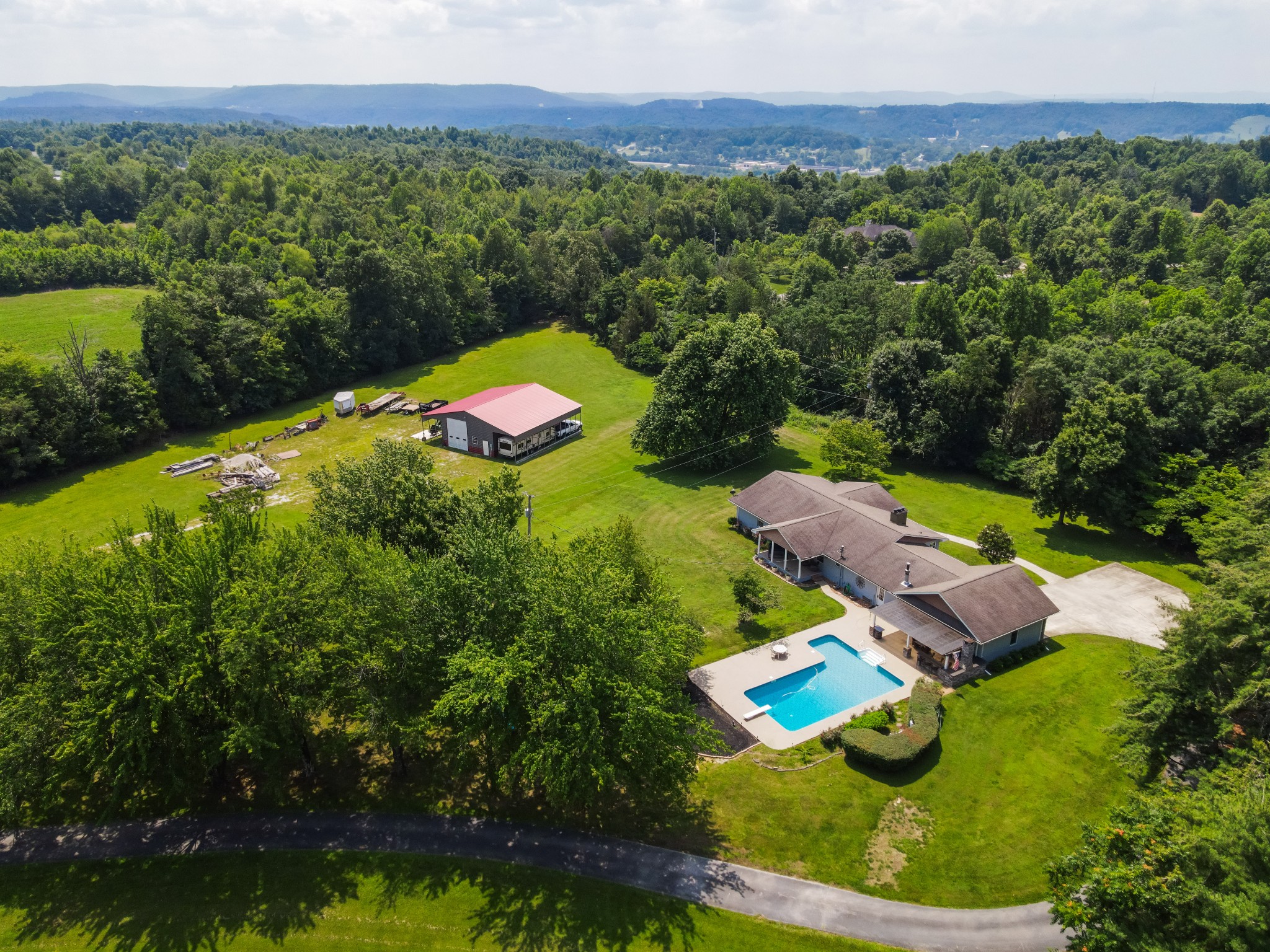 933 Airport Rd