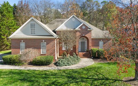 Photo of 301 Horse Creek Drive, Chattanooga, TN 37405 (MLS # 3061385)