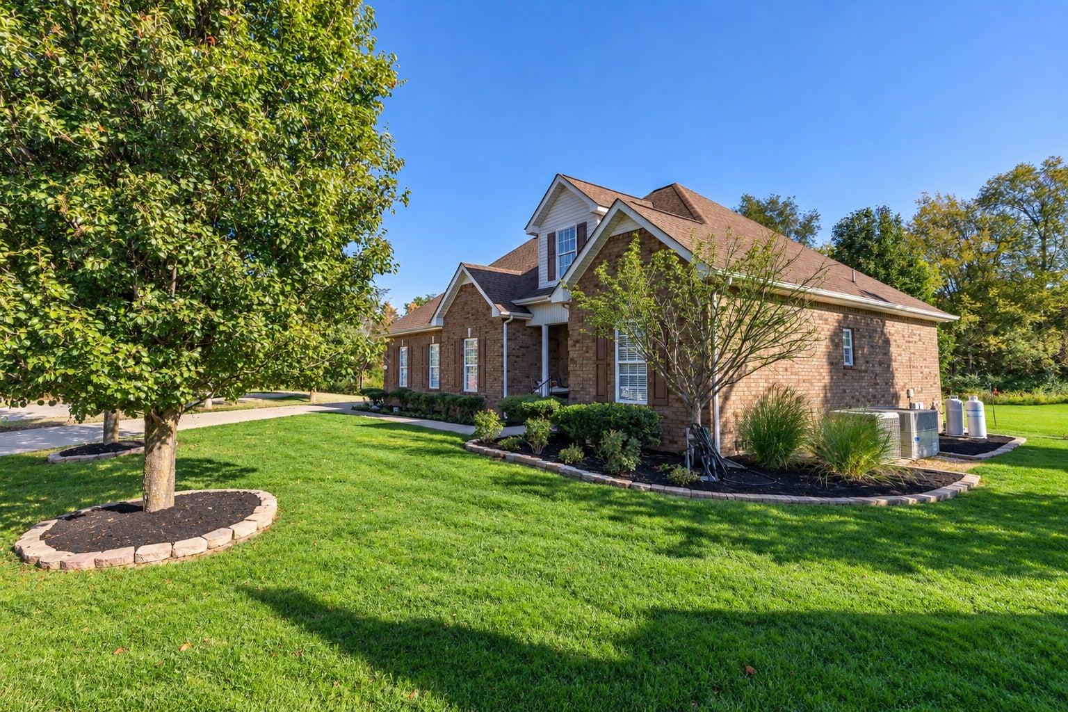 503 Agate Dr