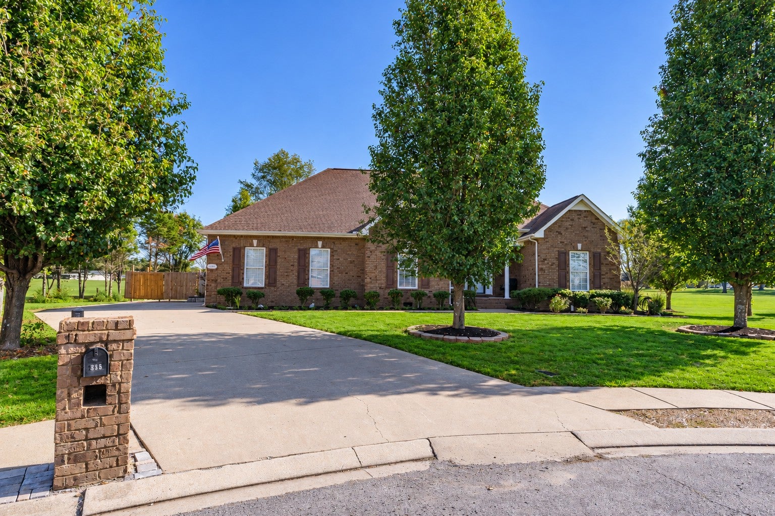 503 Agate Dr