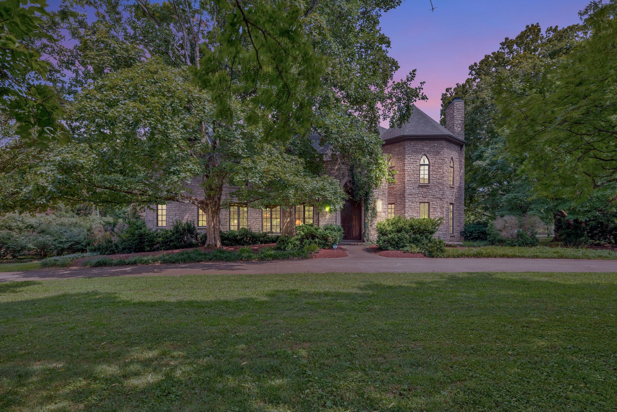 1108 Belle Meade Blvd