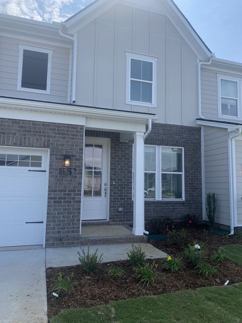 2529 Ashebrook Court GTR107 Murfreesboro TN 37128
