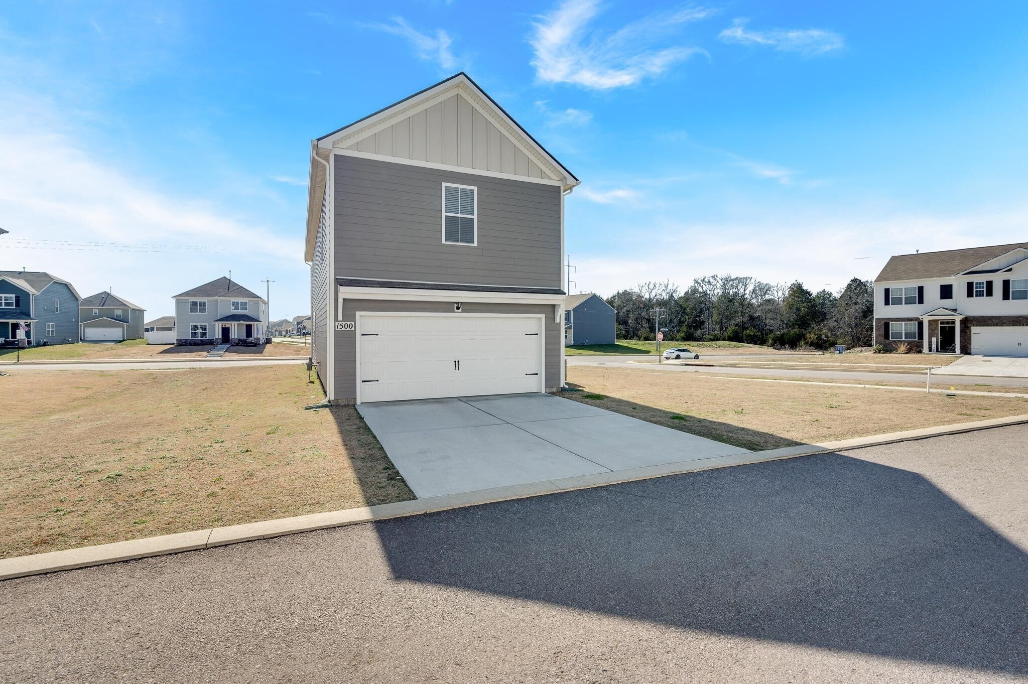 1500 Ashgrove Pl