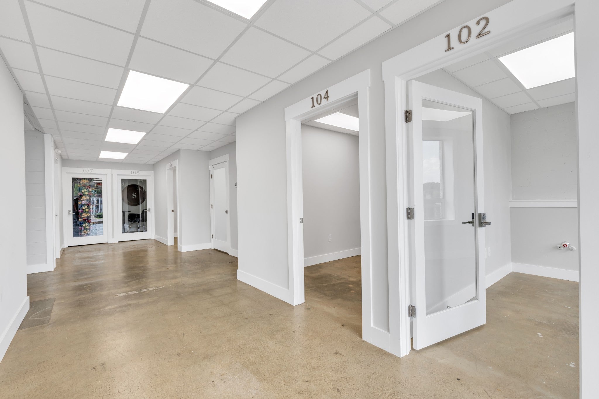 204 5th Ave E
