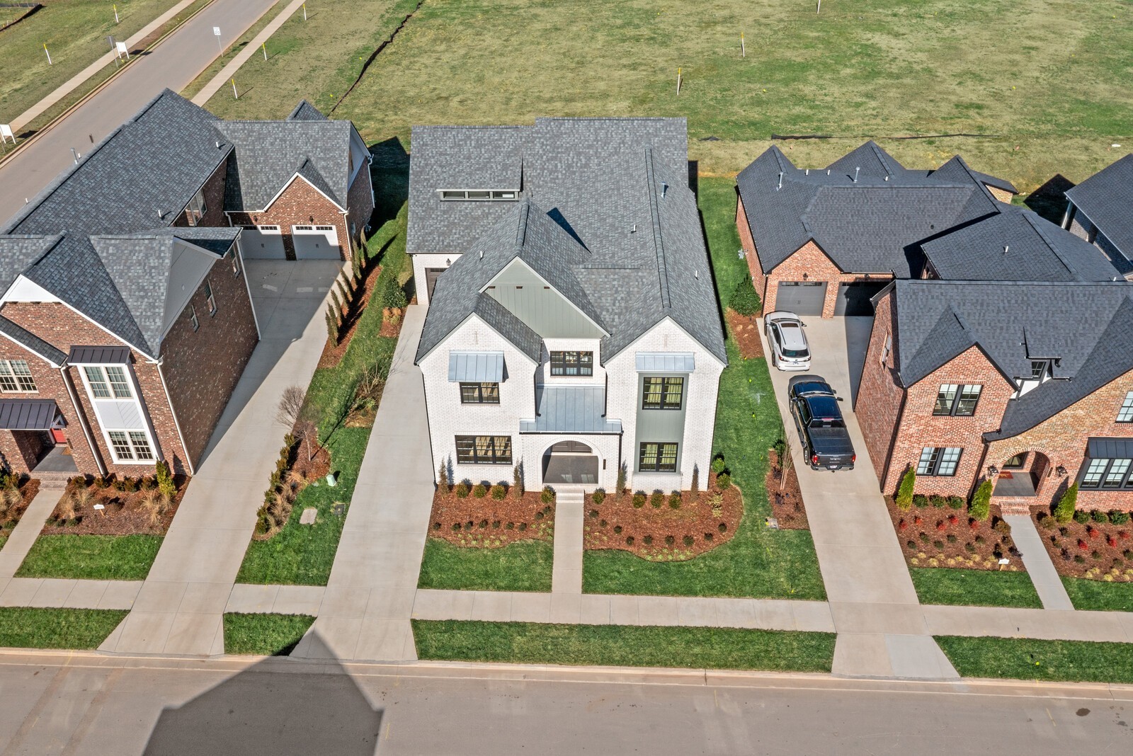 4007 Poplar Farms Dr E