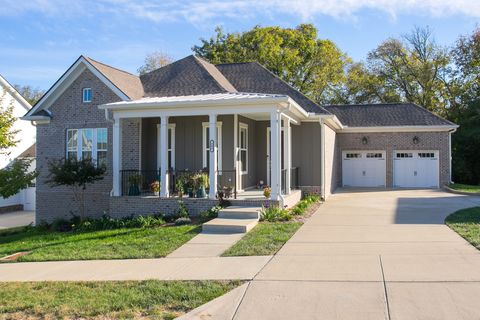 605 Quiet Cir Nolensville TN 37135