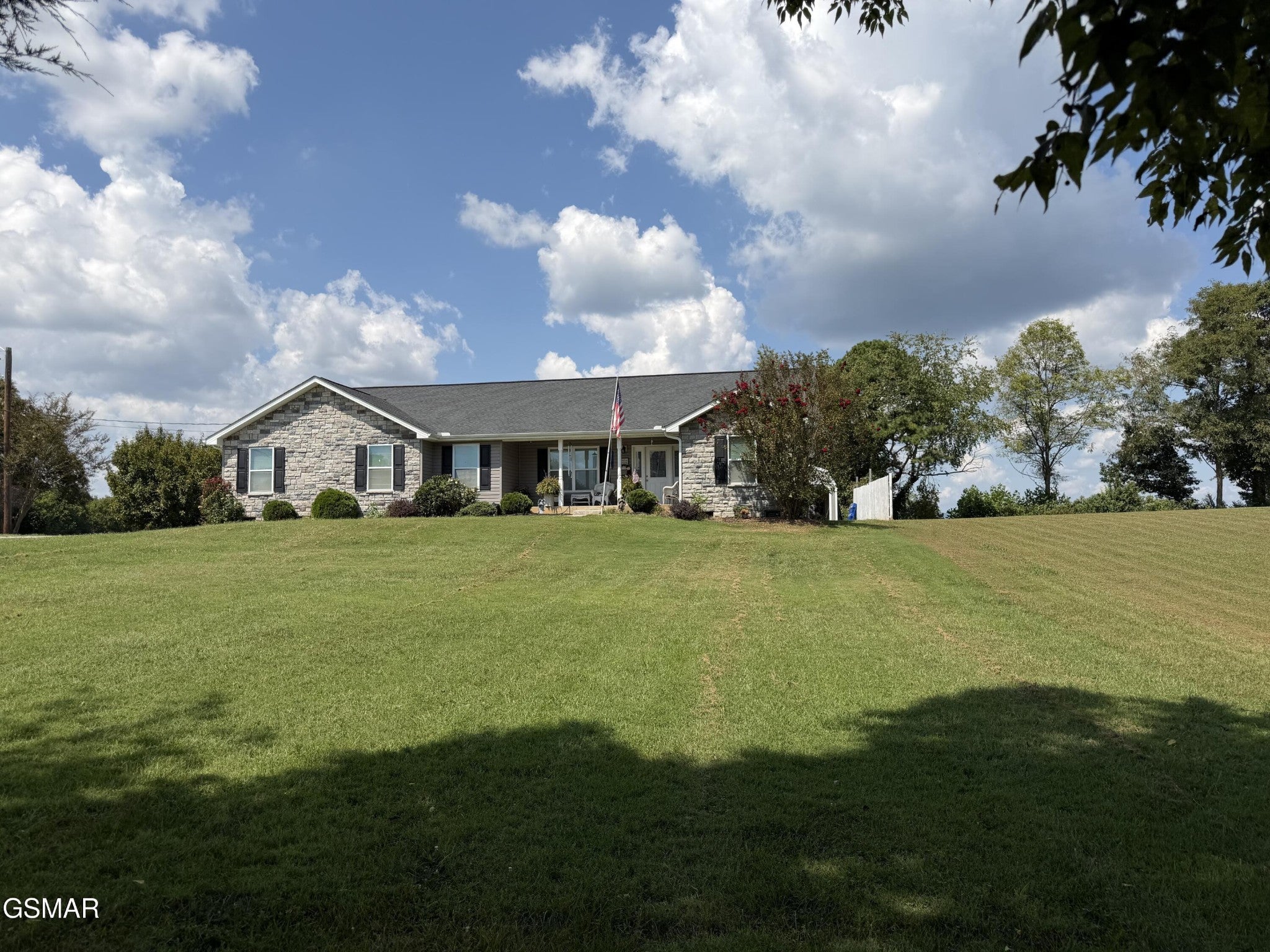 2812 Vicksburg Lane