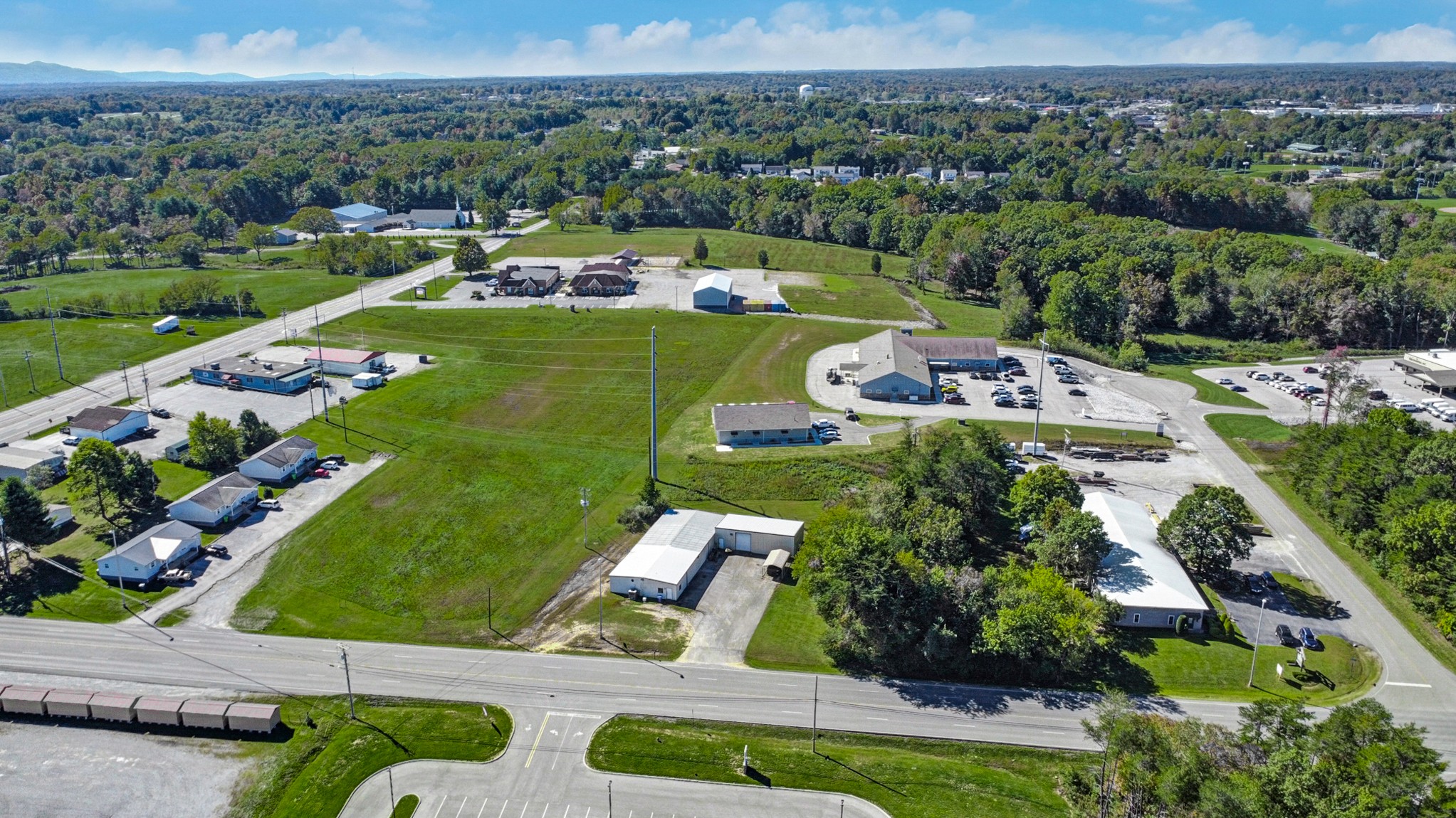 135 Industrial Blvd