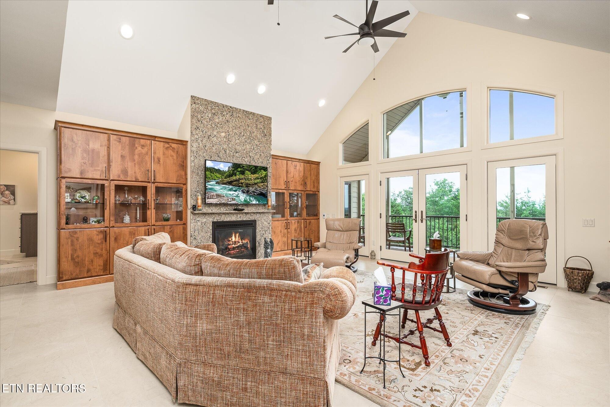 Crossville, Tennessee, 38558, United States, 4 Bedrooms Bedrooms, ,4 BathroomsBathrooms,Residential,Active,2017431