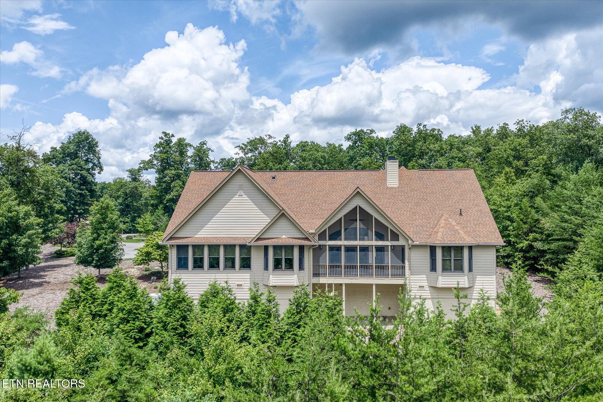 Crossville, Tennessee, 38558, United States, 4 Bedrooms Bedrooms, ,4 BathroomsBathrooms,Residential,Active,2017431