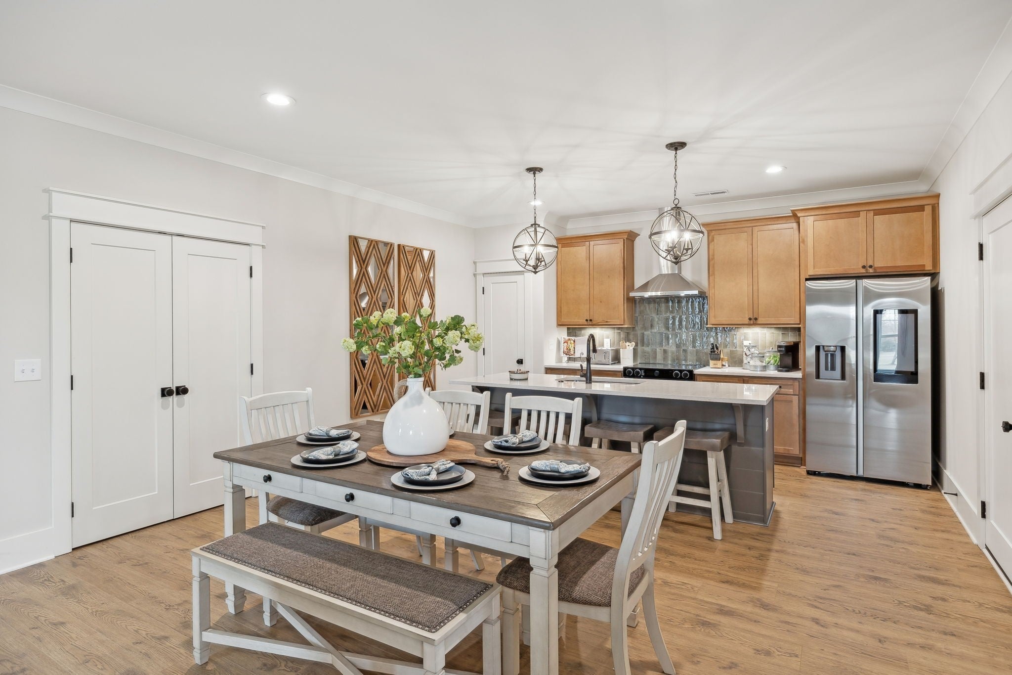 1940 Grace Johns Cir
