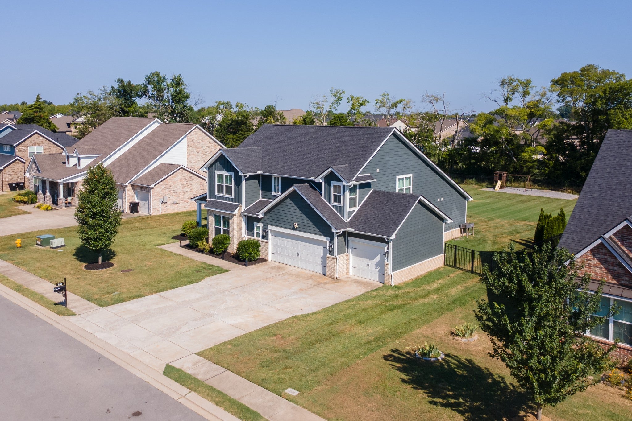 2516 Kingfisher Dr