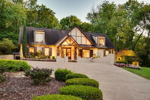 Photo of 3807 Harding Pl, Nashville, TN 37215 (MLS # 3049875)