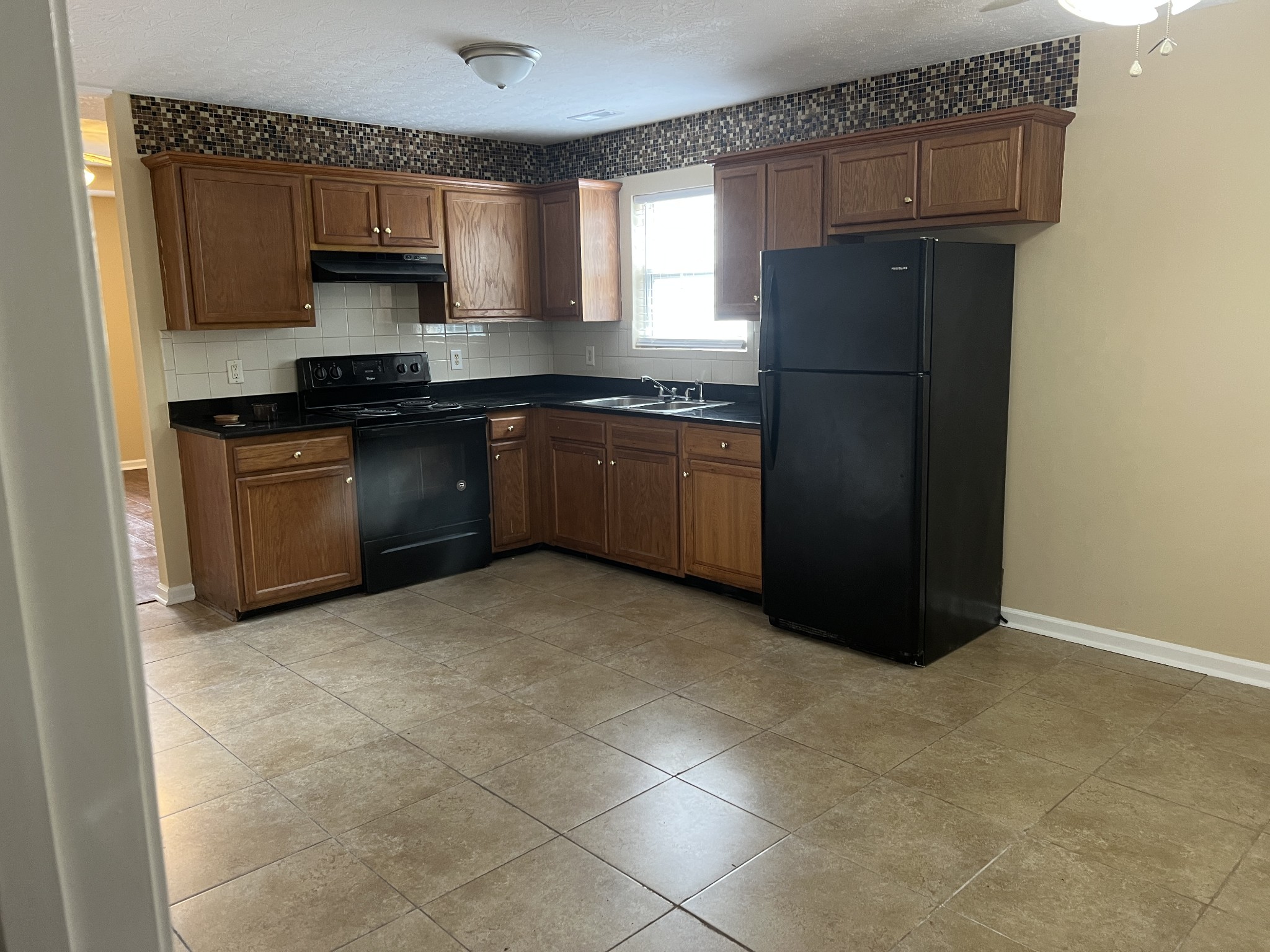 2049 Williams Valley Dr