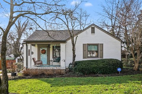 Photo of 908 Broadmoor Dr, Nashville, TN 37216 (MLS # 3130554)