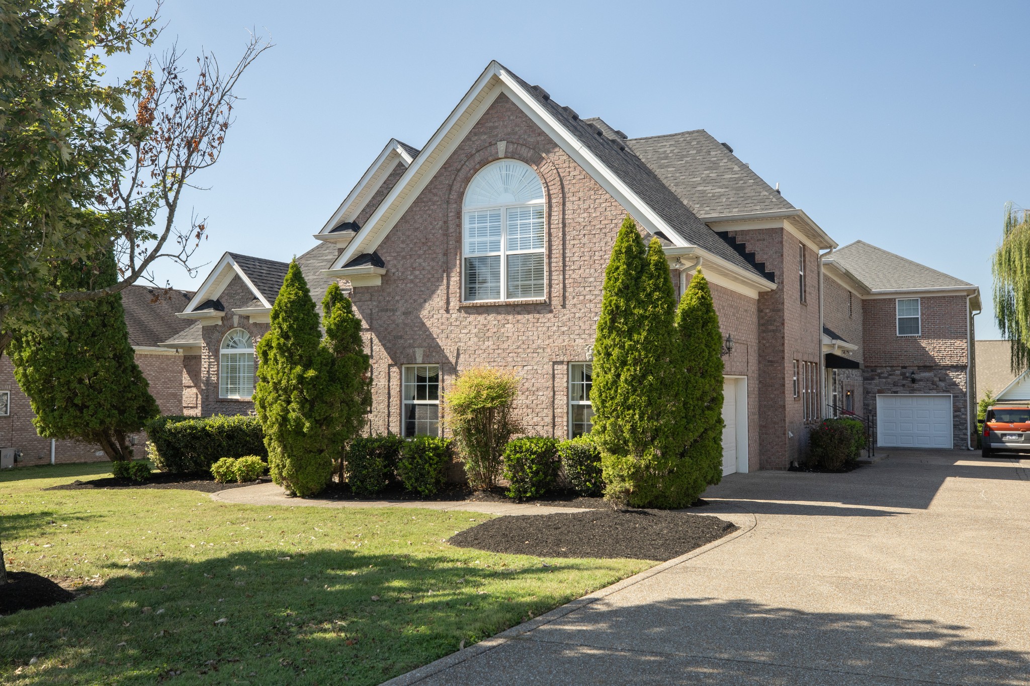 997 Grassland Chase Dr