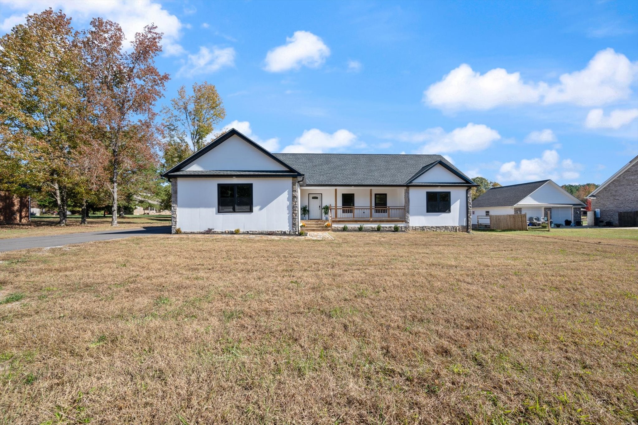 50 Sonoma Dr