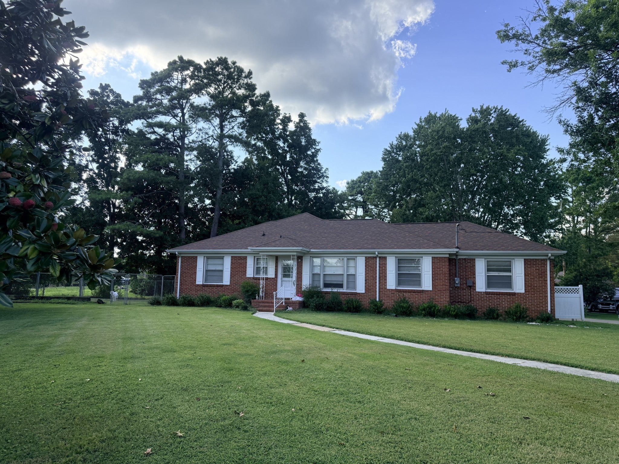 760 Scenic Dr