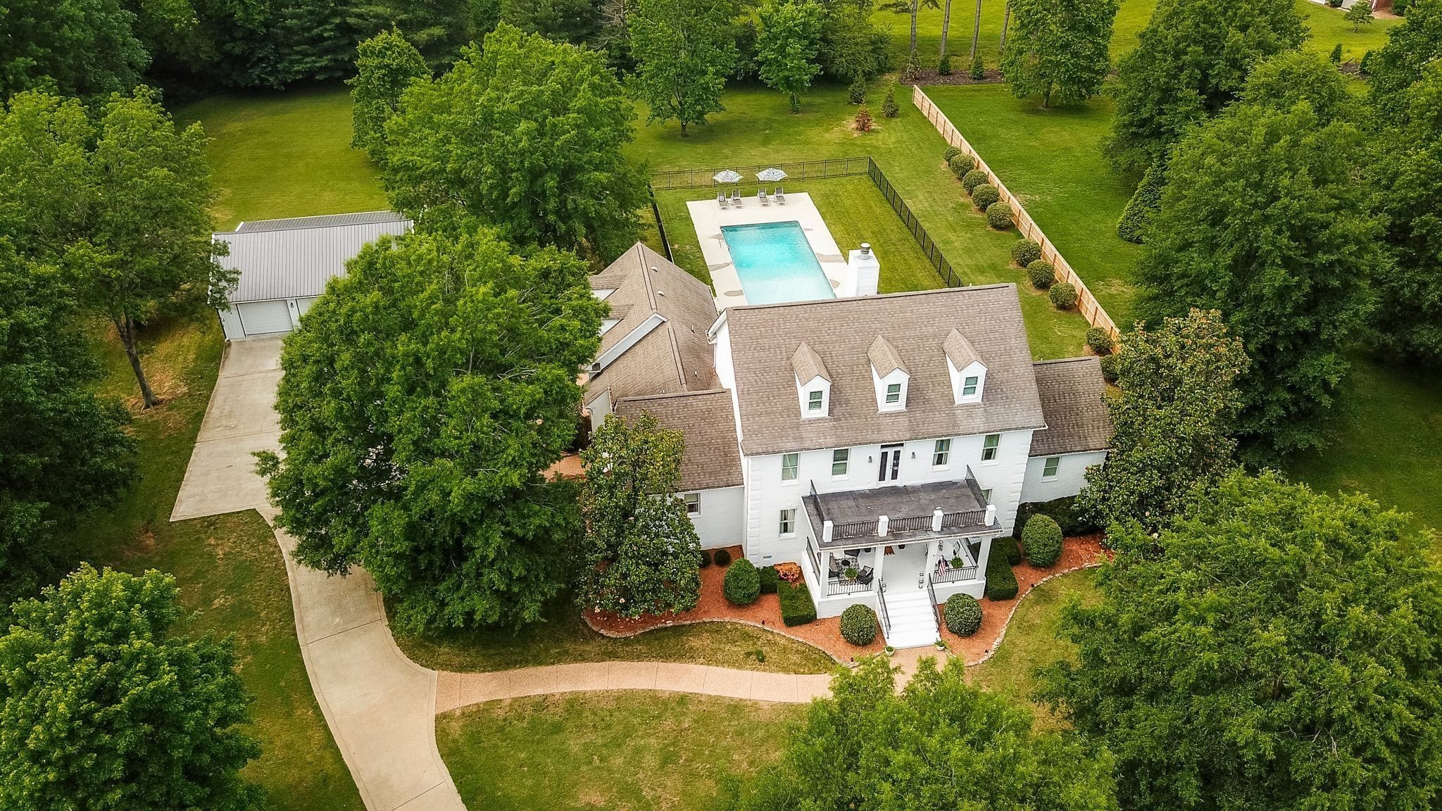 6484 Lickton Pike