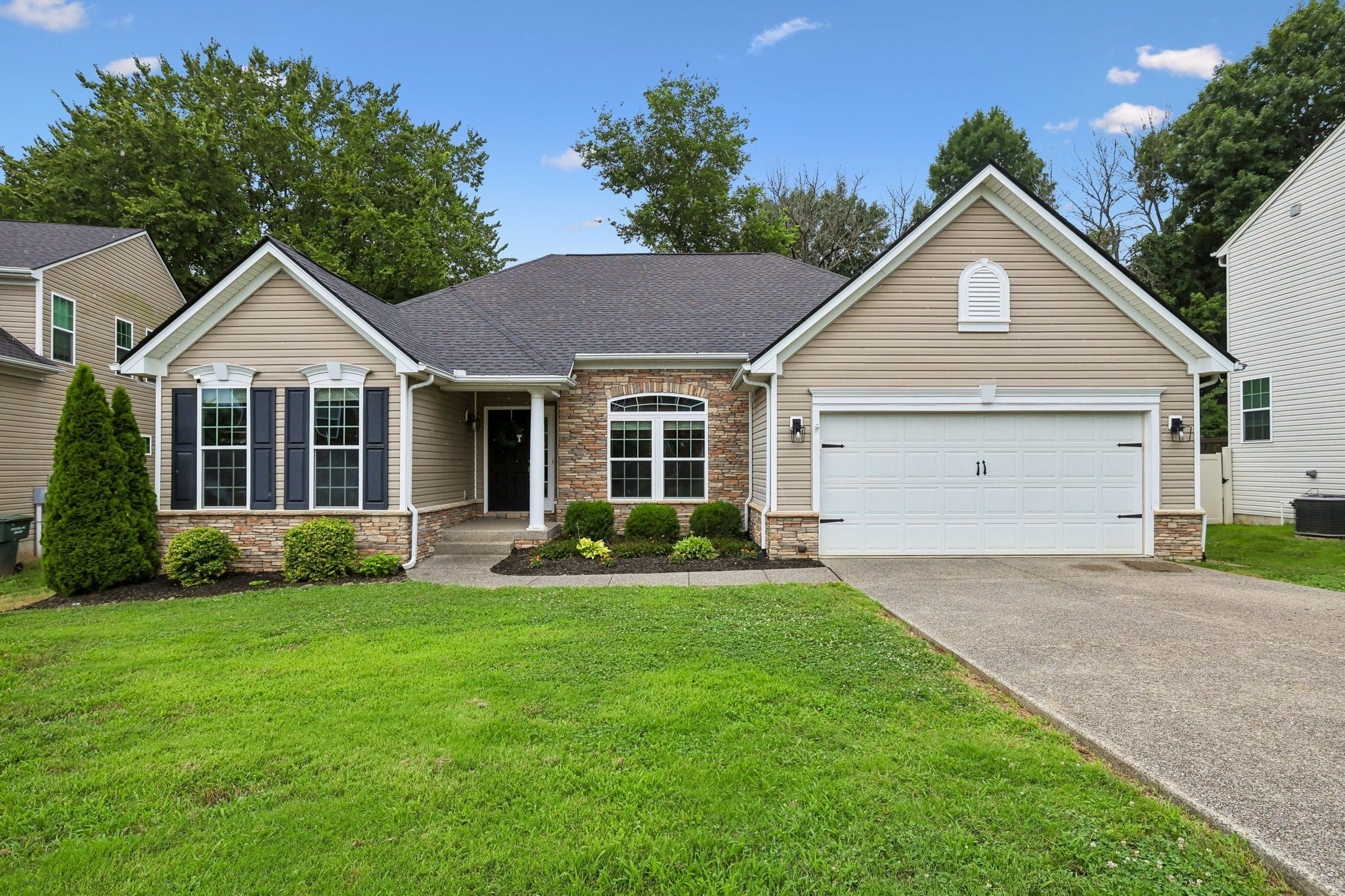2909 Cherrybark Ct