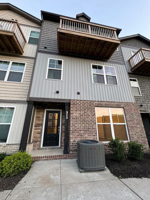 315 Jerry Butler Dr La Vergne TN 37086