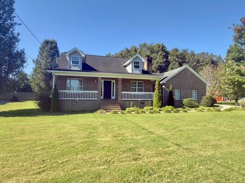 Photo of 90 Heather Hts, Bradyville, TN 37026 (MLS # 3168521)