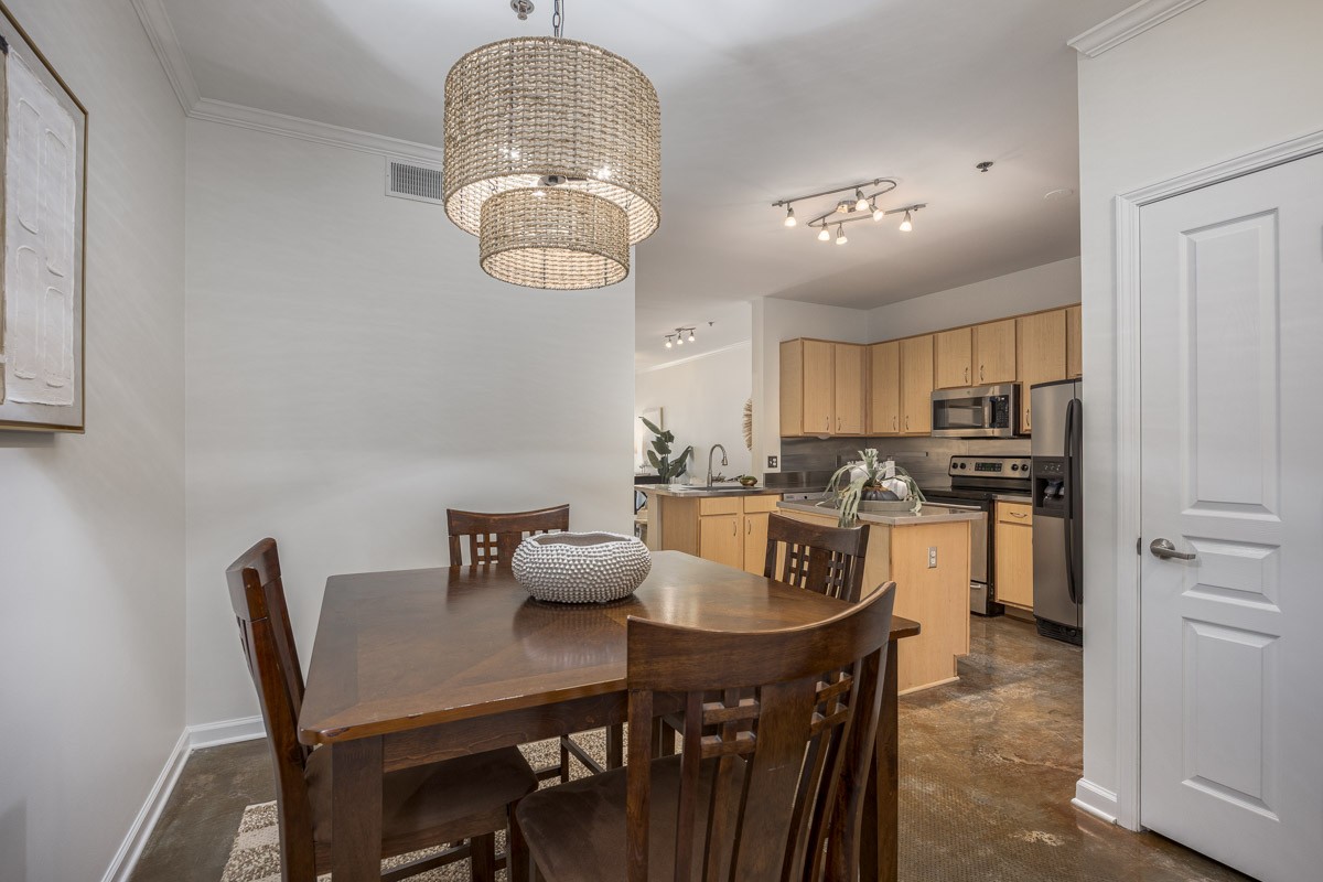 1803 Broadway 510
