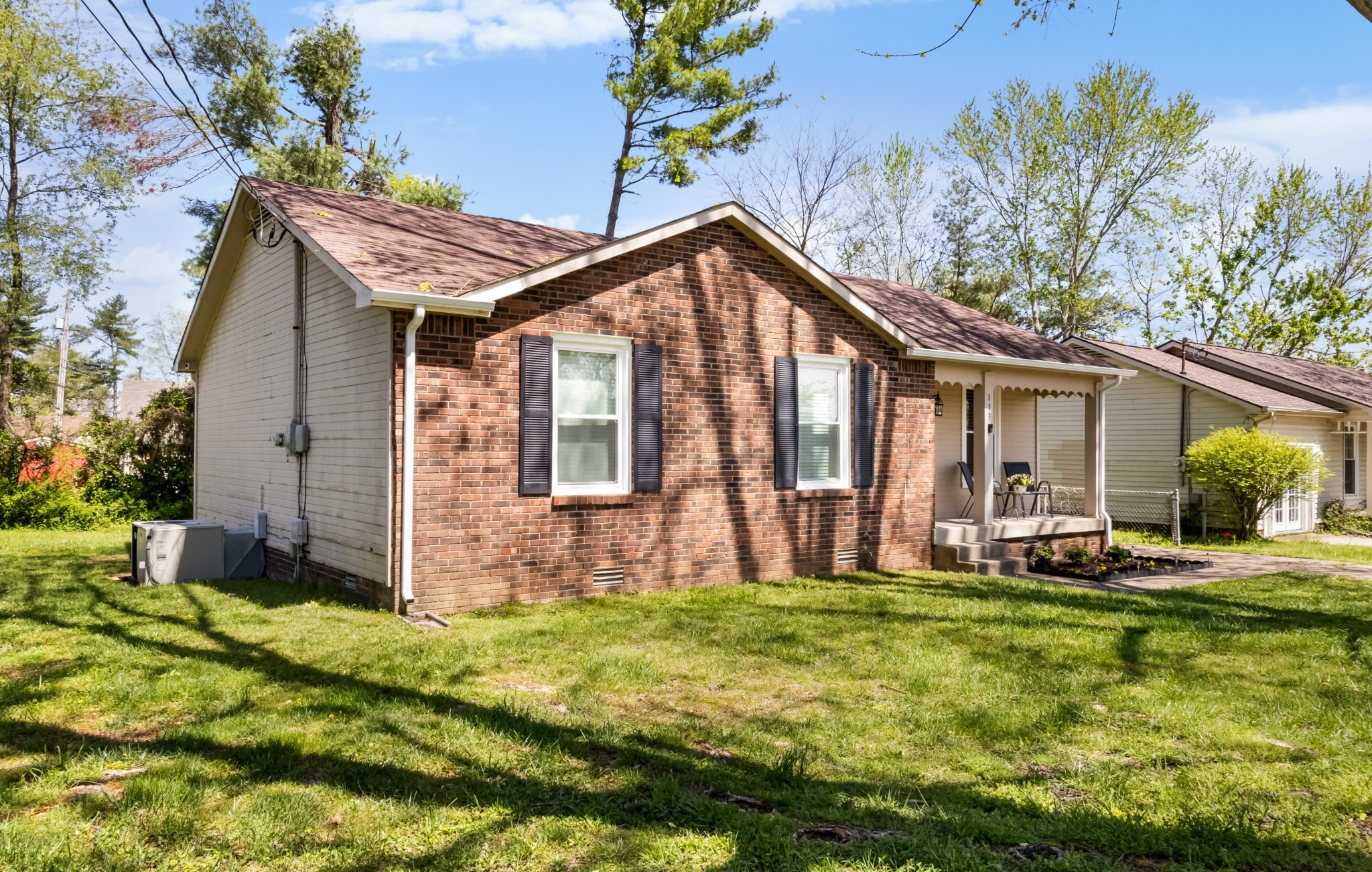 113 Cunningham Pl